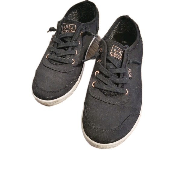 Women's bobs from sketchers slip on Memory Foam sneakers - Picture 1 of 9
